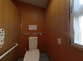 ゆったりとしたトイレスペース