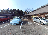 駐車場のある建物