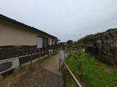 庭が見える外観