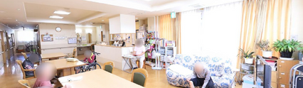 ケアの現場で活躍する人々