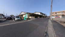 落ち着いた環境の職場外観