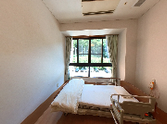 自然光が差し込む部屋