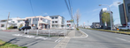 日当たり良好な街角の風景